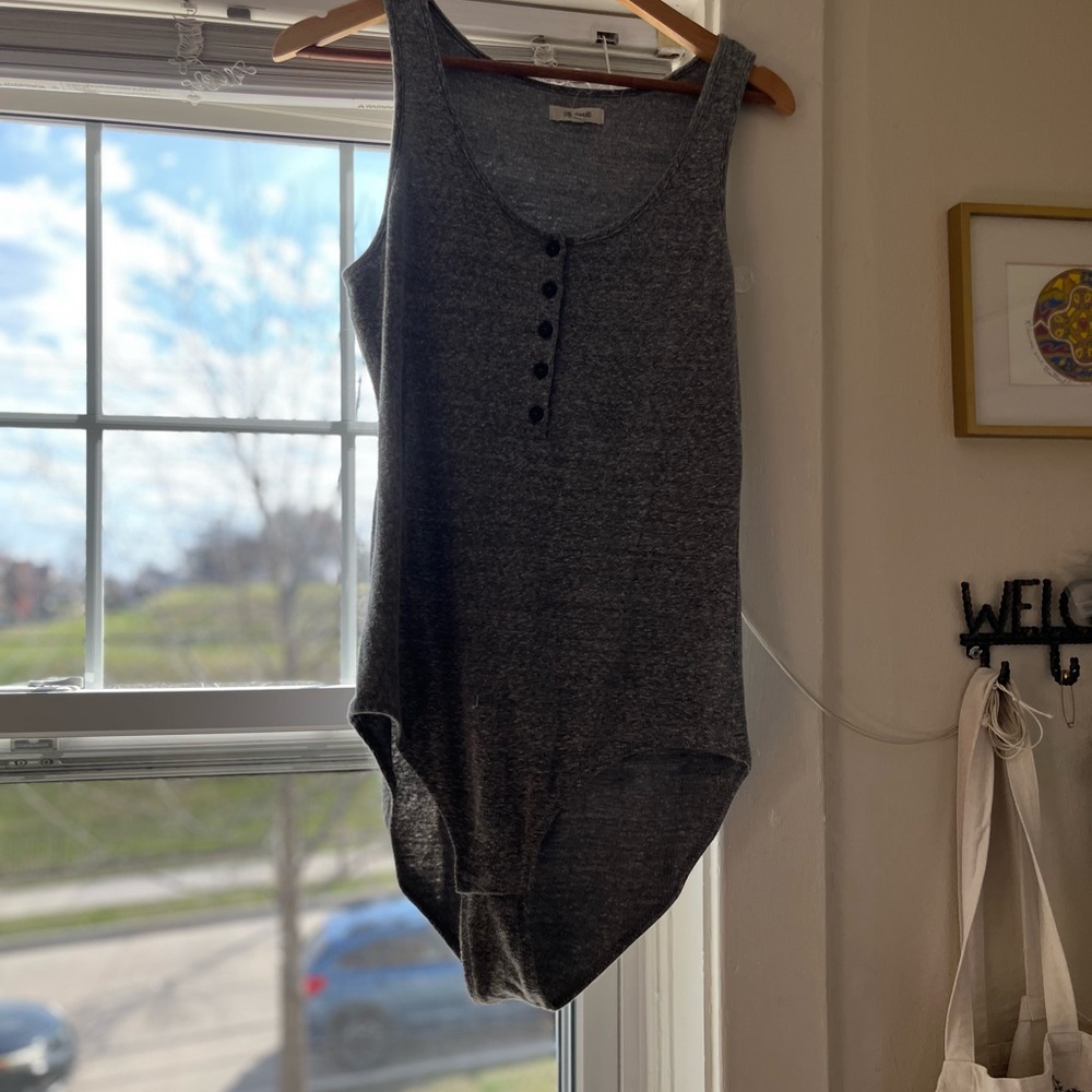 Madewell Gray Sleeveless Henley Bodysuit
